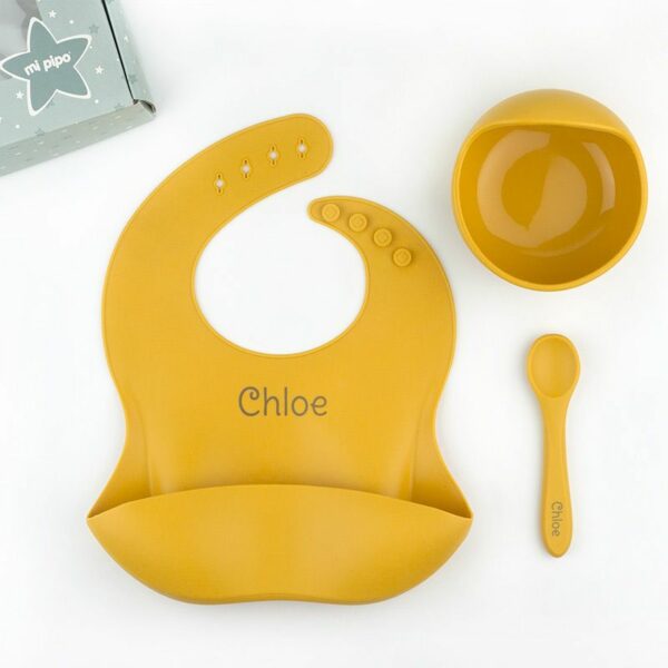 Vajilla bol, cuchara y babero silicona personalizados mostaza