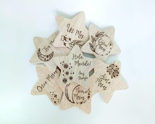 Cumplemeses estrella de madera