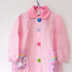 Bata escolar bolsillos unicornio rosa
