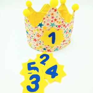 Corona de cumpleaños estrellas de colores