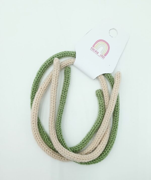 verde seco y beige
